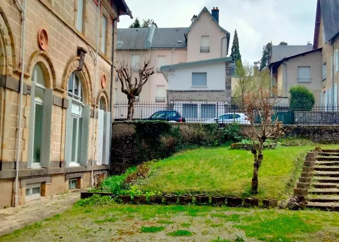 Cote Jardin La Belle Epoque * Ла-Бурбуль